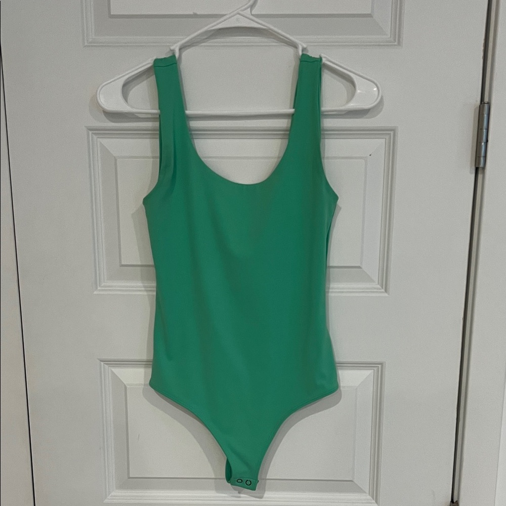 Express Women’s Body Contour Bodysuit